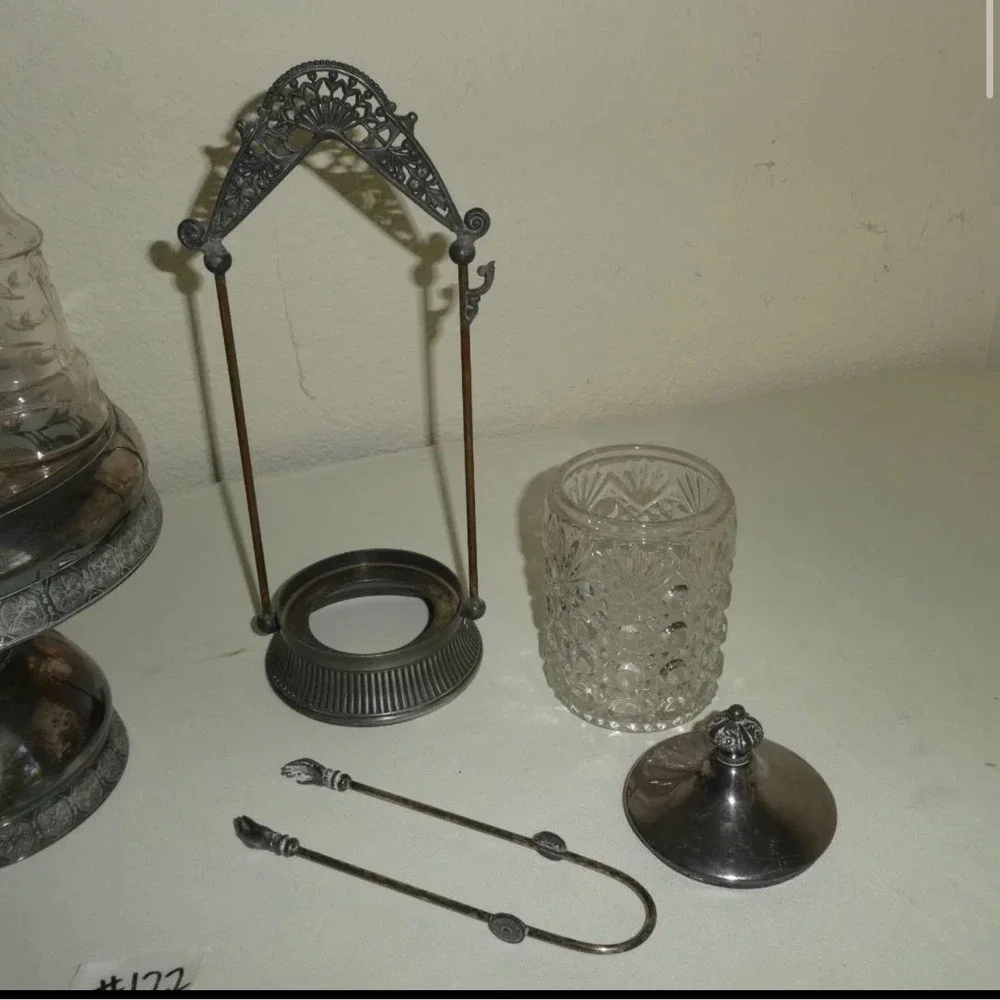 Wm Rogers Mfg Co antique silver